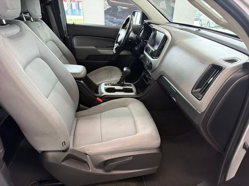 Used 2016 Chevrolet Colorado LT RWD image 11