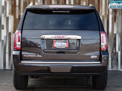 Used 2016 GMC Yukon XL Denali w/ Enhanced Security Package image 5