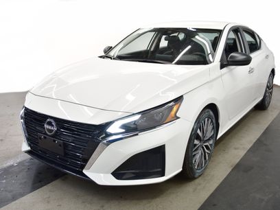 Used 2025 Nissan Altima 2.5 SV