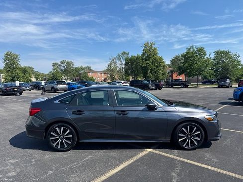 Certified 2023 Honda Civic EX image 3
