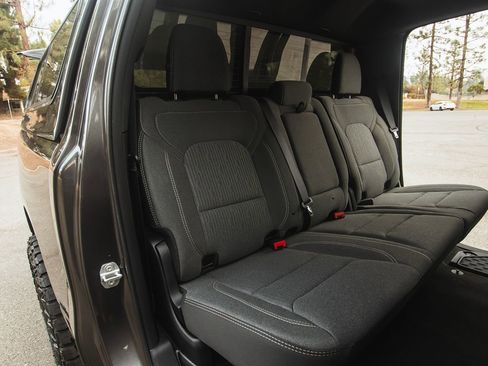 Used 2021 RAM 1500 Big Horn image 19