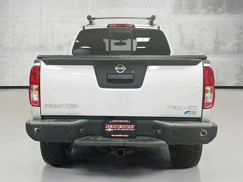 Used 2017 Nissan Frontier PRO-4X w/ Pro-4x Luxury Package image 6