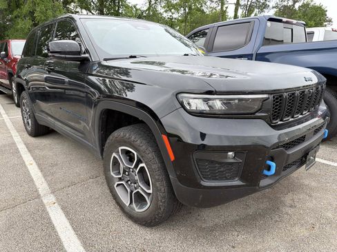 Used 2022 Jeep Grand Cherokee Trailhawk w/ Advanced Protech Group II image 1