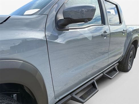 New 2026 Nissan Frontier PRO-4X w/ Pro-4x Convenience Package image 22