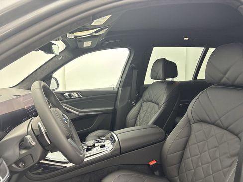 New 2026 BMW X7 xDrive40i w/ M Sport Package image 24