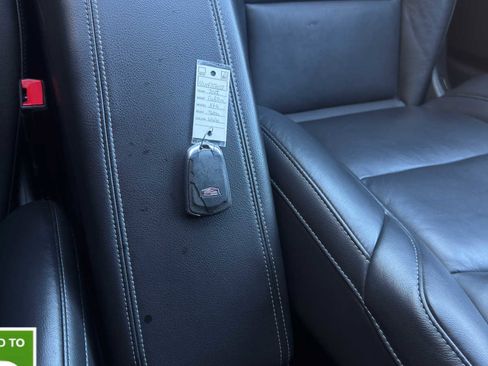 Used 2022 Cadillac XT4 Luxury w/ Cold Weather Package image 21