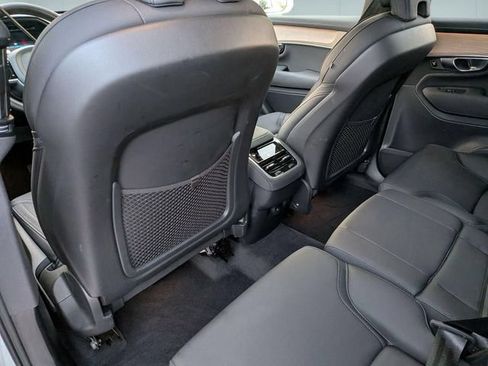 Used 2025 Volvo XC90 B6 Plus AWD/4WD image 27