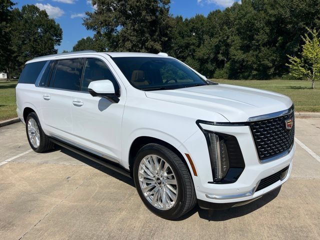 Used 2026 Cadillac Escalade ESV Luxury w/ Touring Package RWD image 11