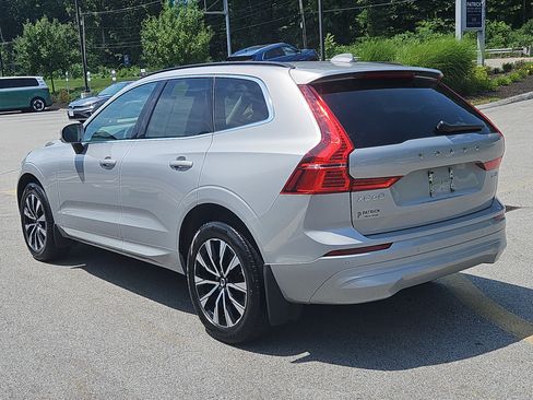 Used 2023 Volvo XC60 B5 Core w/ Climate Package AWD/4WD image 24