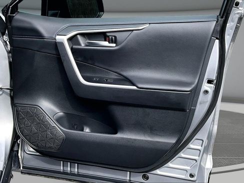 Used 2023 Toyota RAV4 XSE image 27