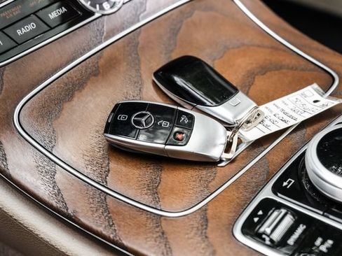 Used 2019 Mercedes-Benz E 450 4MATIC Wagon image 78