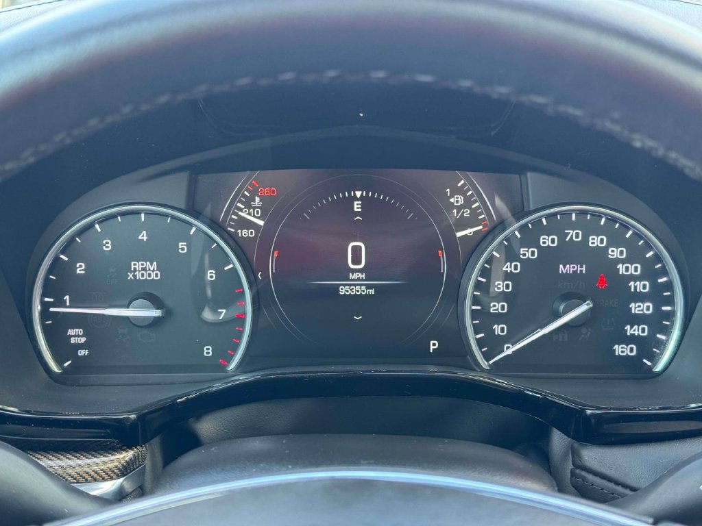 Used 2019 Cadillac XT5 Platinum AWD/4WD image 27