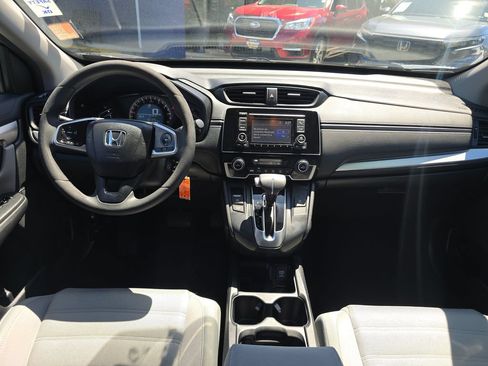 Used 2017 Honda CR-V LX image 18