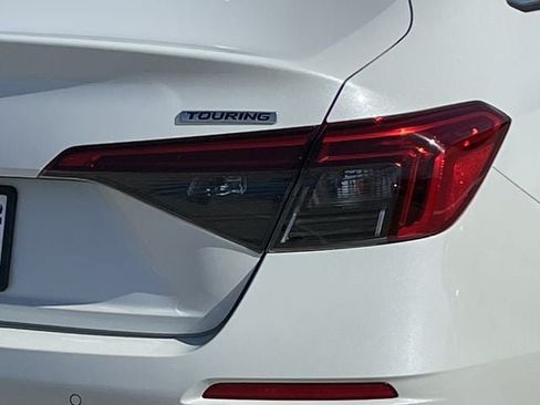Certified 2022 Honda Civic Touring image 6