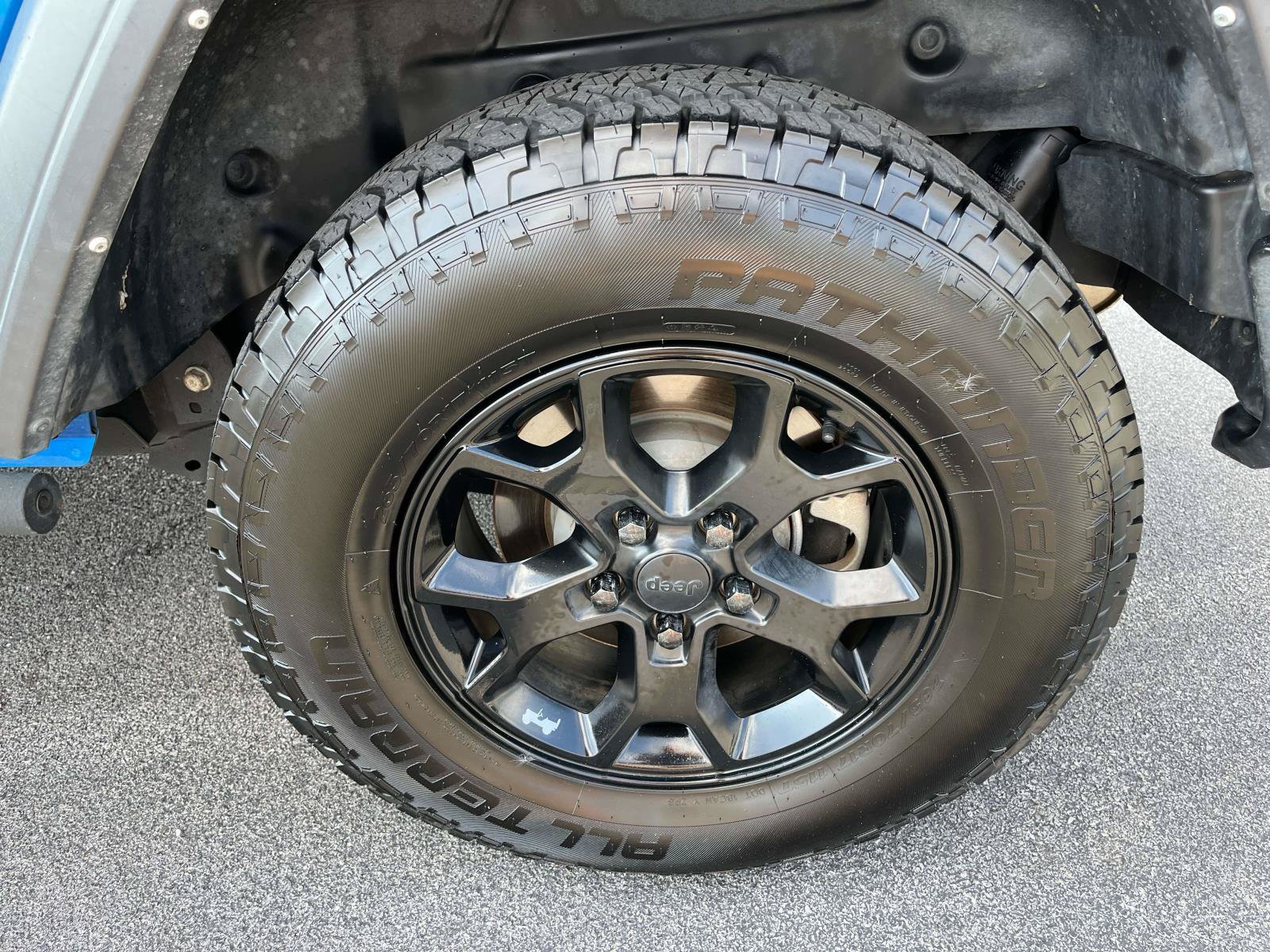Used 2022 Jeep Wrangler Unlimited Sport AWD/4WD image 11
