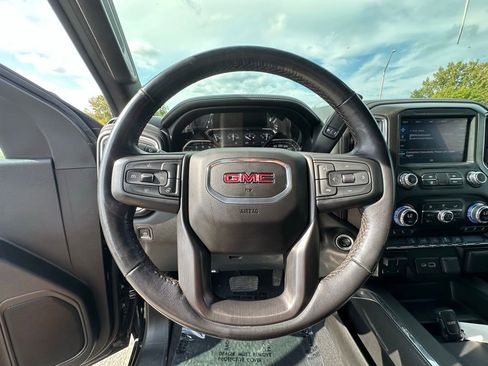 Used 2022 GMC Sierra 3500 AT4 image 17