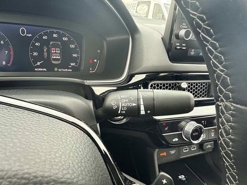 Used 2024 Honda Civic Touring image 37