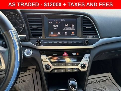 Used 2017 Hyundai Elantra Value Edition FWD image 22