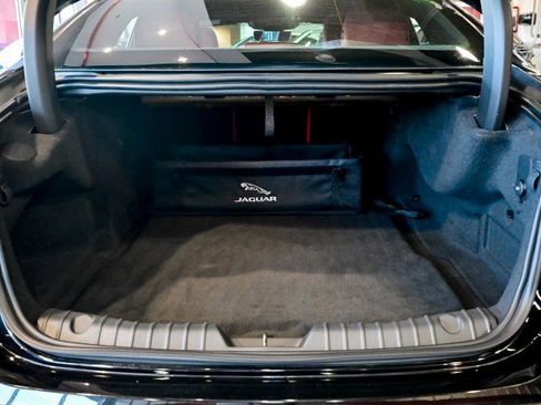 Used 2024 Jaguar XF R-Dynamic SE image 22