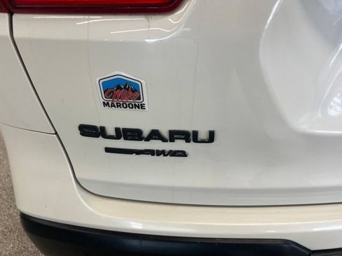 Used 2022 Subaru Ascent Premium w/ Convenience Package AWD/4WD image 8