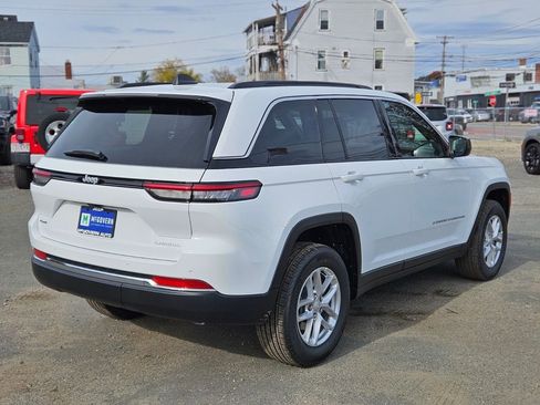 New 2025 Jeep Grand Cherokee Laredo X image 5