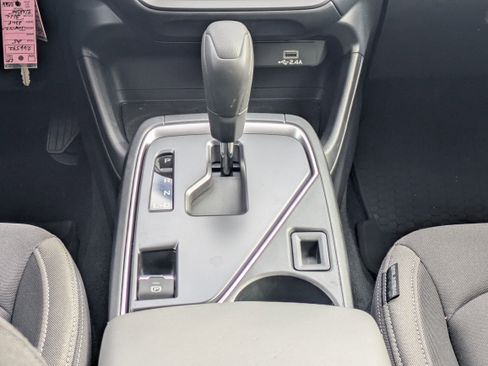 Certified 2025 Subaru Impreza 2.0i image 19