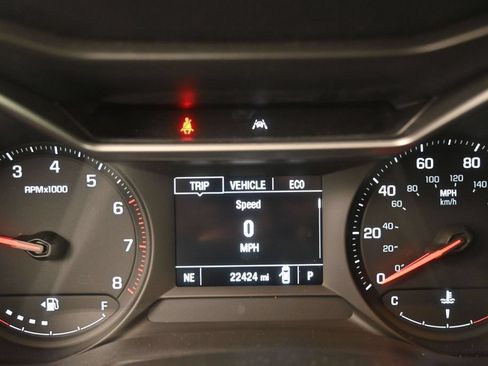 Used 2023 Chevrolet TrailBlazer LS FWD image 13