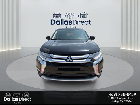Used 2018 Mitsubishi Outlander SE FWD image 3