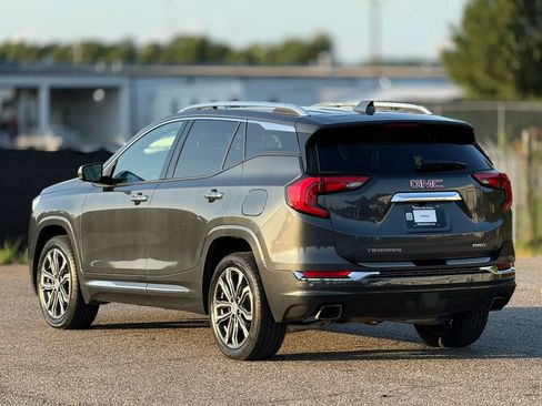 Used 2019 GMC Terrain Denali w/ Advanced Safety Package AWD/4WD image 10