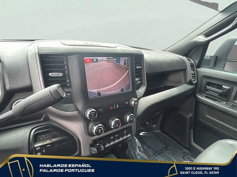 Used 2024 RAM 3500 Tradesman w/ Chrome Appearance Group AWD/4WD image 19
