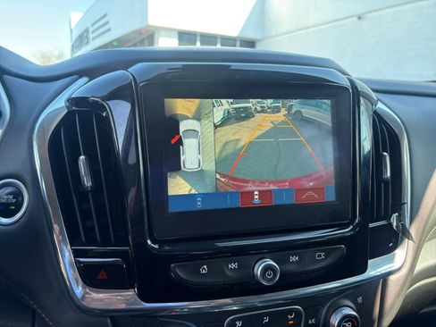 Used 2018 Chevrolet Traverse Premier w/ LPO, Floor Liner Package AWD/4WD image 23