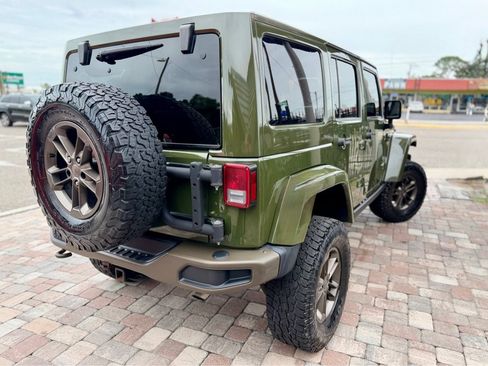 Used 2016 Jeep Wrangler Unlimited Sahara AWD/4WD image 2