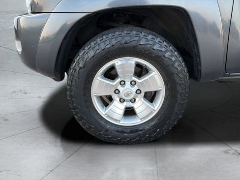 Used 2010 Toyota Tacoma 4x4 Double Cab w/ TRD Sport Pkg image 30