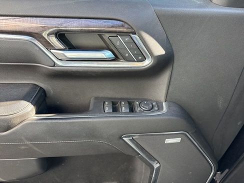 Used 2023 Chevrolet Silverado 1500 LTZ w/ Z71 Off-Road Package image 11