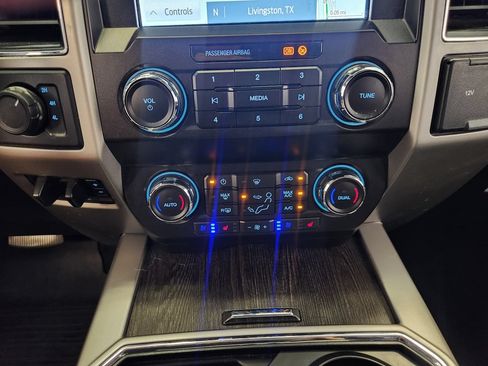 Used 2020 Ford F250 Lariat AWD/4WD image 17