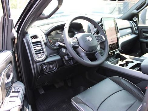 Used 2026 RAM 3500 Laramie AWD/4WD image 18