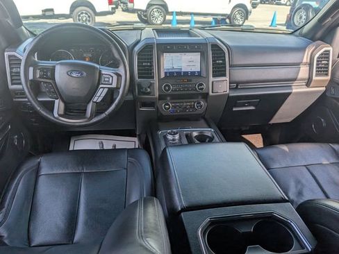 Used 2020 Ford Expedition XLT w/ Equipment Group 202A RWD image 14