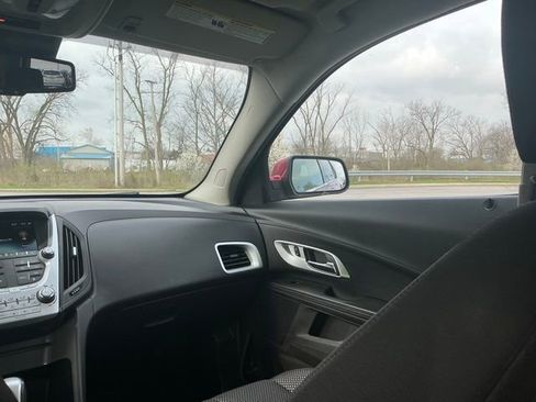 Used 2015 Chevrolet Equinox LT w/ Driver Convenience Package image 28