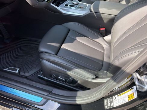 New 2026 BMW 330i xDrive Sedan w/ Premium Package AWD/4WD image 14