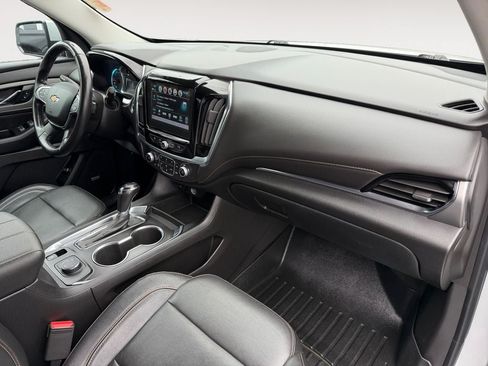 Used 2019 Chevrolet Traverse RS AWD/4WD image 26