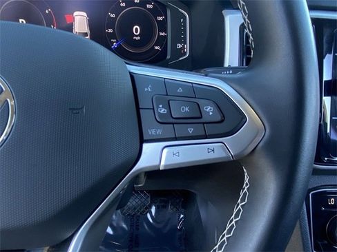 Used 2023 Volkswagen Atlas SE image 23