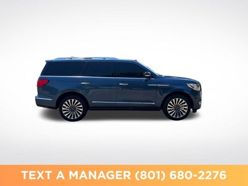 Used 2019 Lincoln Navigator Reserve AWD/4WD image 5