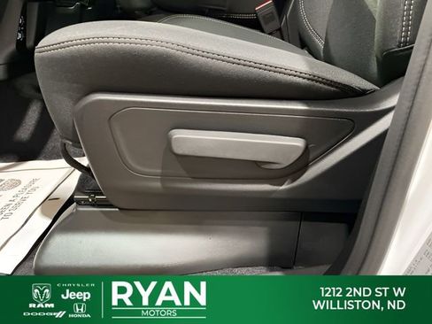 New 2026 RAM 1500 Tradesman AWD/4WD image 38