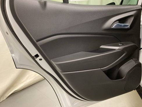 New 2026 Chevrolet Trax ACTIV w/ Sunroof Package image 12