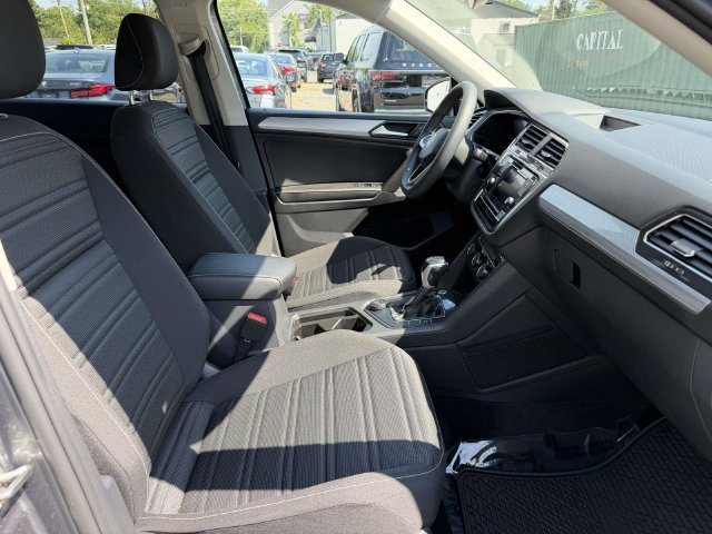 Used 2023 Volkswagen Tiguan S AWD/4WD image 12