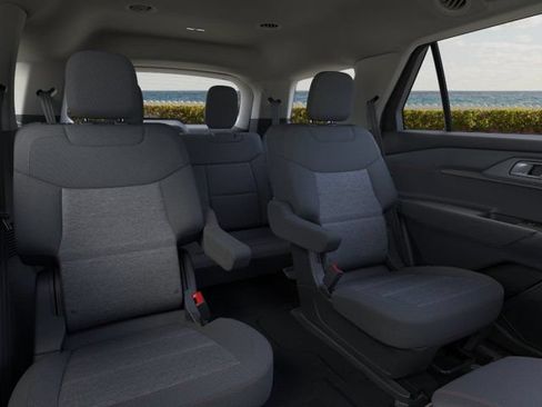 New 2026 Ford Explorer Active RWD image 11