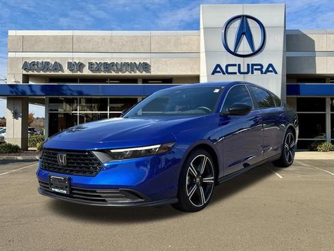 Used 2025 Honda Accord Sport image 5