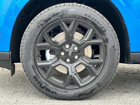 New 2025 Ford Maverick XLT w/ XLT Luxury Package AWD/4WD image 22