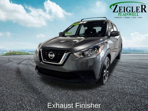 Used 2019 Nissan Kicks SV w/ Exterior Package FWD image 9