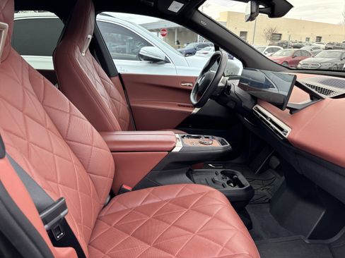 Used 2023 BMW iX M60 w/ Executive Package image 20